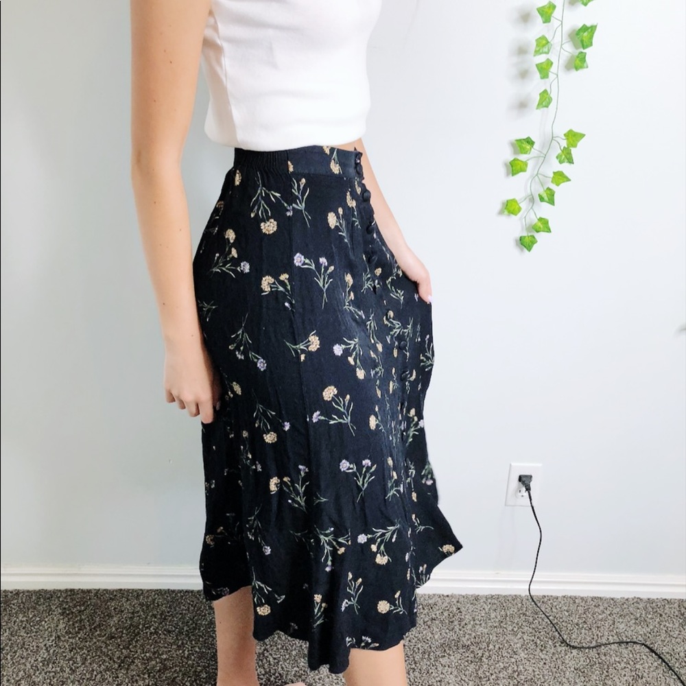 Vintage Black Floral Midi Skirt